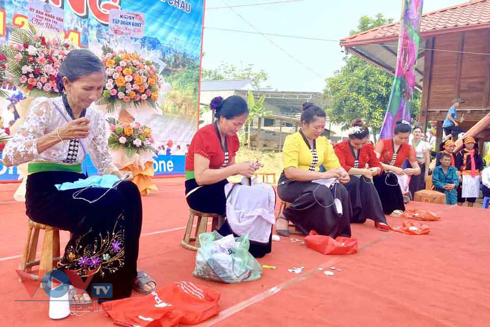 Đặc sắc nét đẹp văn hóa Thái tại lễ hội Then Kin Pang- Ảnh 9.