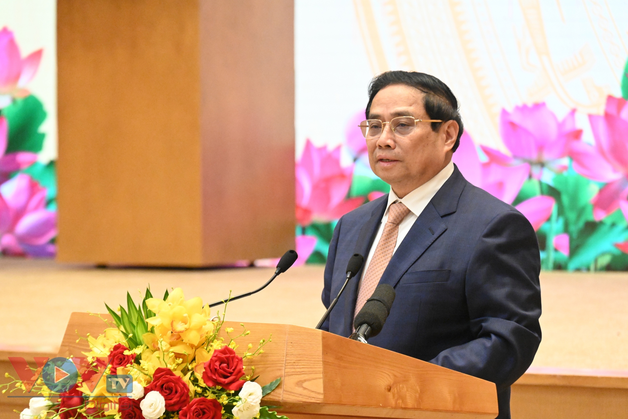 Thủ tướng Phạm Minh Chính gặp mặt già làng, trưởng bản, nghệ nhân, người có uy tín nhân- Ảnh 2.