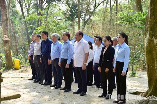 200 căn nhà đại đoàn kết đến với hộ nghèo huyện Sơn Dương, tỉnh Tuyên Quang- Ảnh 11.