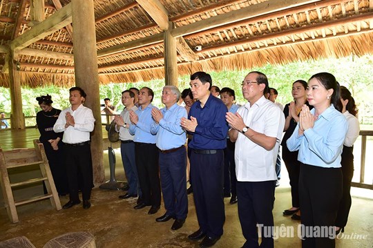 200 căn nhà đại đoàn kết đến với hộ nghèo huyện Sơn Dương, tỉnh Tuyên Quang- Ảnh 12.