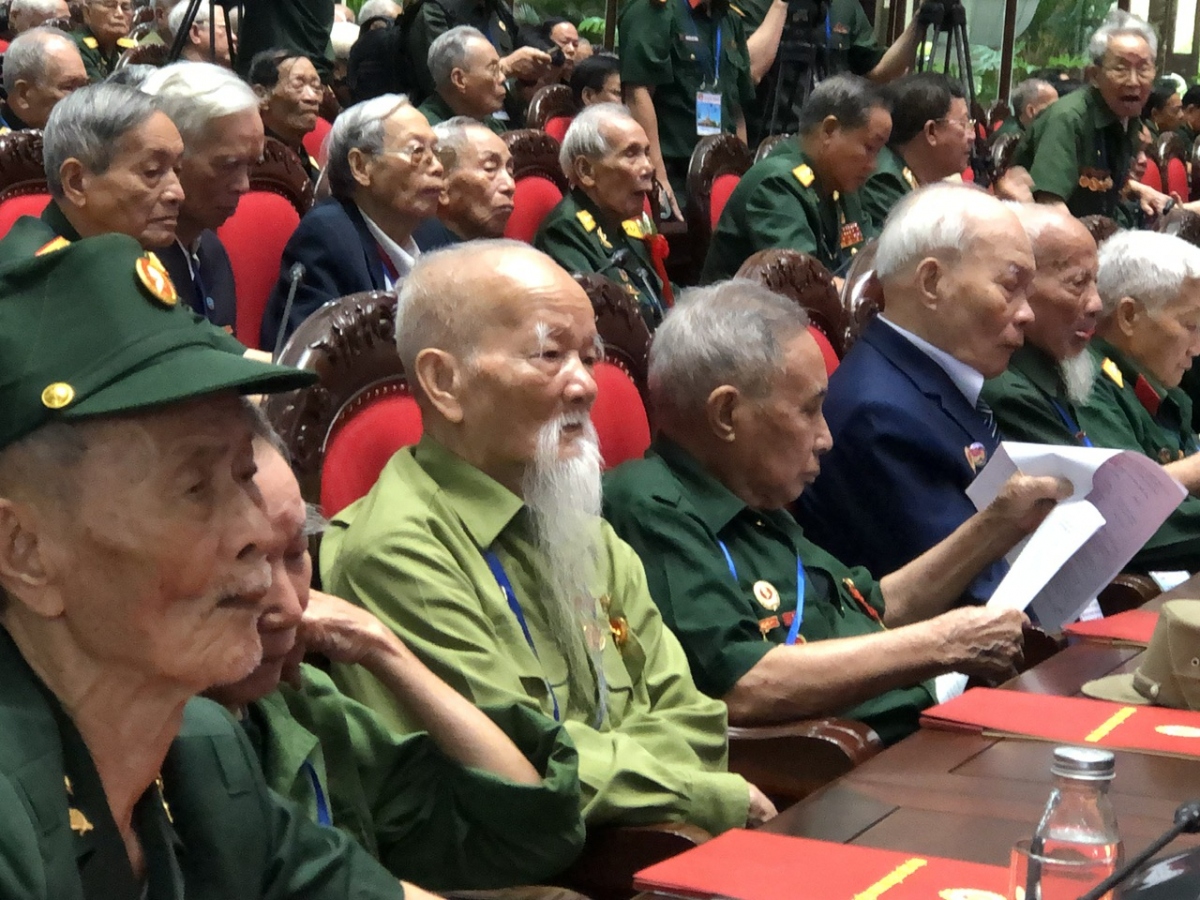 Lãnh đạo Đảng, Nhà nước gặp mặt đại diện chiến sĩ Điện Biên, dân công hỏa tuyến- Ảnh 12.