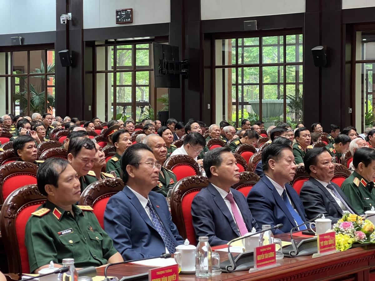 Lãnh đạo Đảng, Nhà nước gặp mặt đại diện chiến sĩ Điện Biên, dân công hỏa tuyến- Ảnh 3.