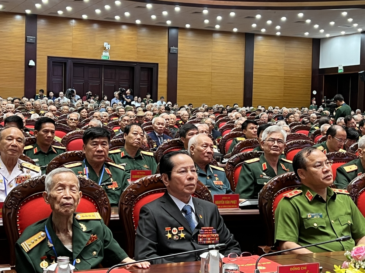 Lãnh đạo Đảng, Nhà nước gặp mặt đại diện chiến sĩ Điện Biên, dân công hỏa tuyến- Ảnh 7.