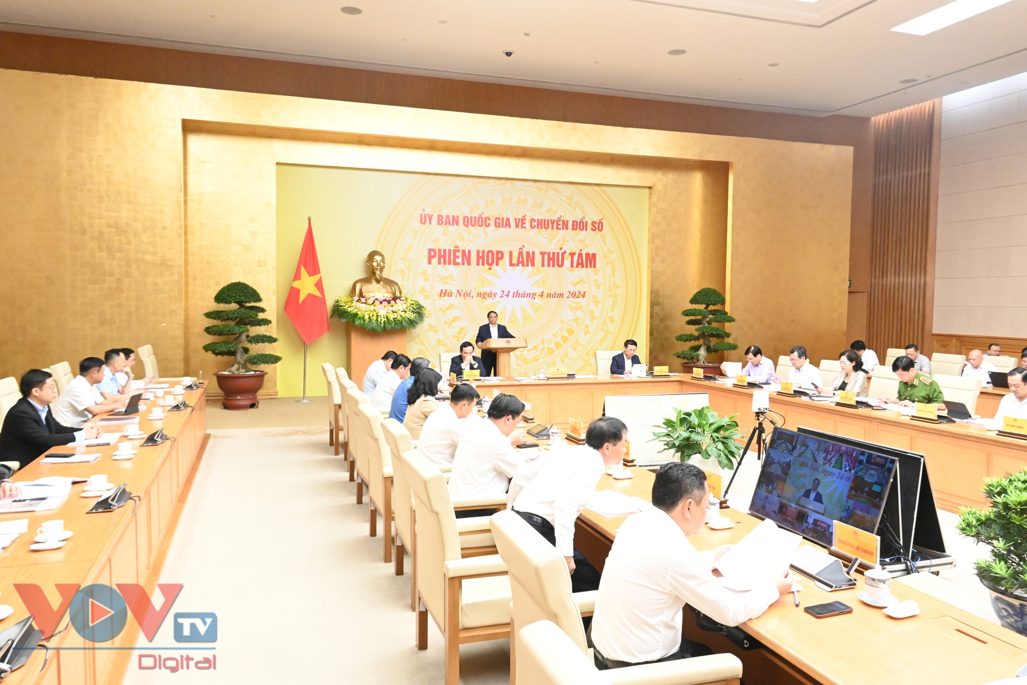 Thủ tướng Phạm Minh Chính chủ trì Phiên họp lần thứ 8 của Ủy ban Quốc gia về chuyển đổi số- Ảnh 3.