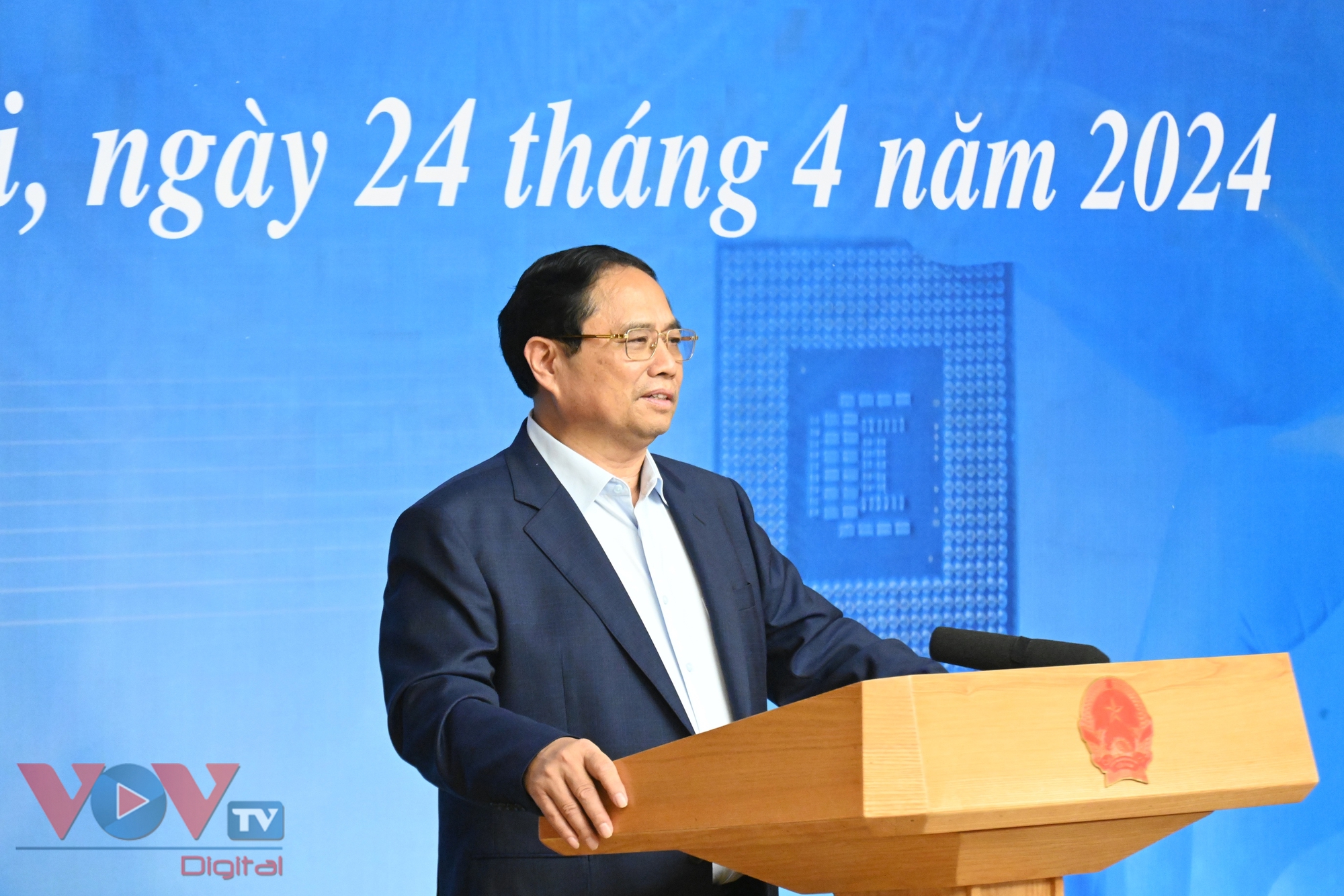 Thủ tướng Phạm Minh Chính chủ trì Hội nghị về phát triển nguồn nhân lực phục vụ công nghiệp bán dẫn- Ảnh 2.