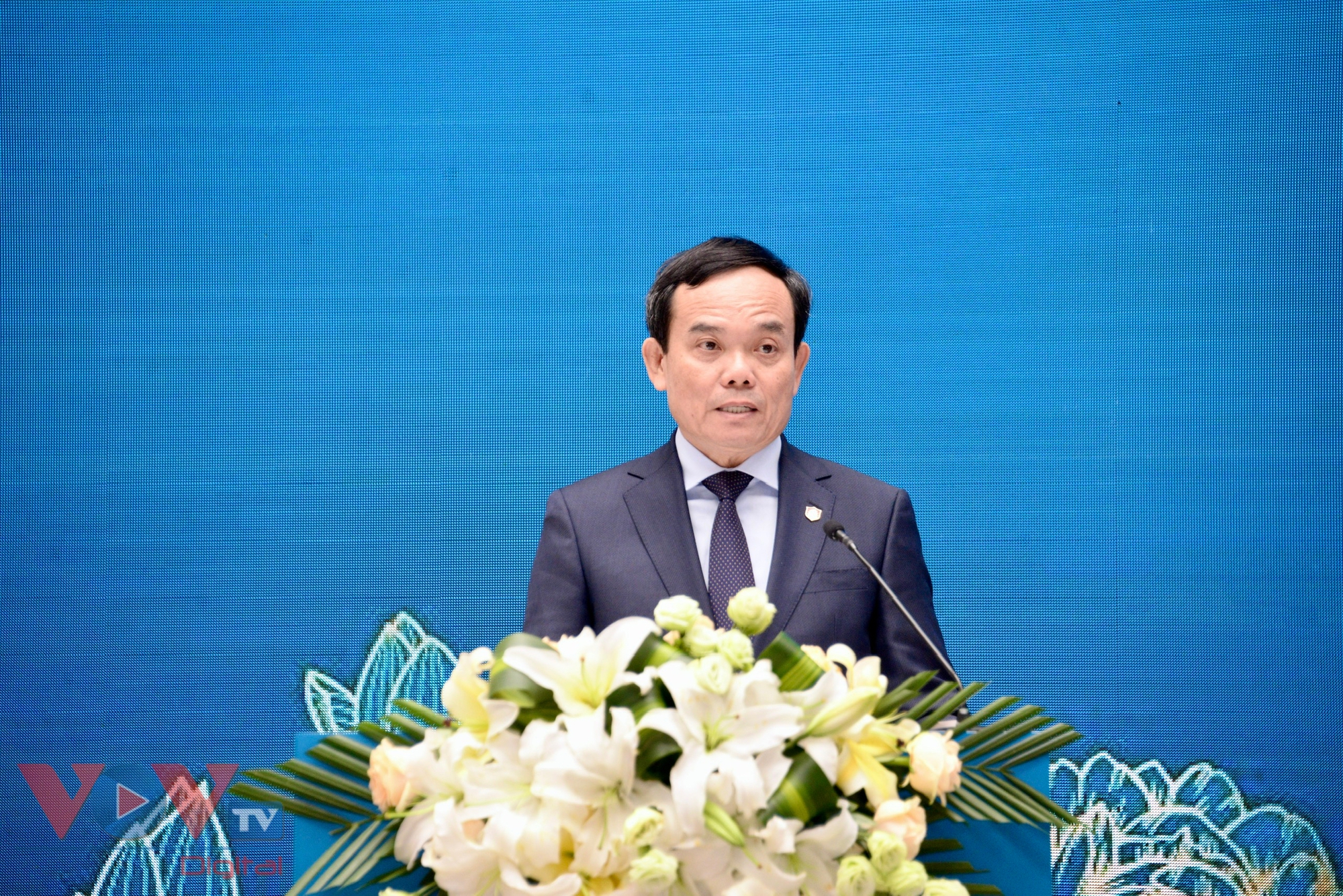 Chủ tịch Quốc hội Vương Đình Huệ dự Lễ kỷ niệm 30 năm đường bay giữa Việt Nam và Trung Quốc- Ảnh 2.
