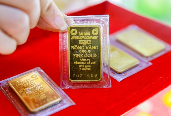 Ngày mai, Ngân hàng Nhà nước tiếp tục đấu thầu vàng miếng với giá tham chiếu 88 triệu đồng/lượng- Ảnh 1.