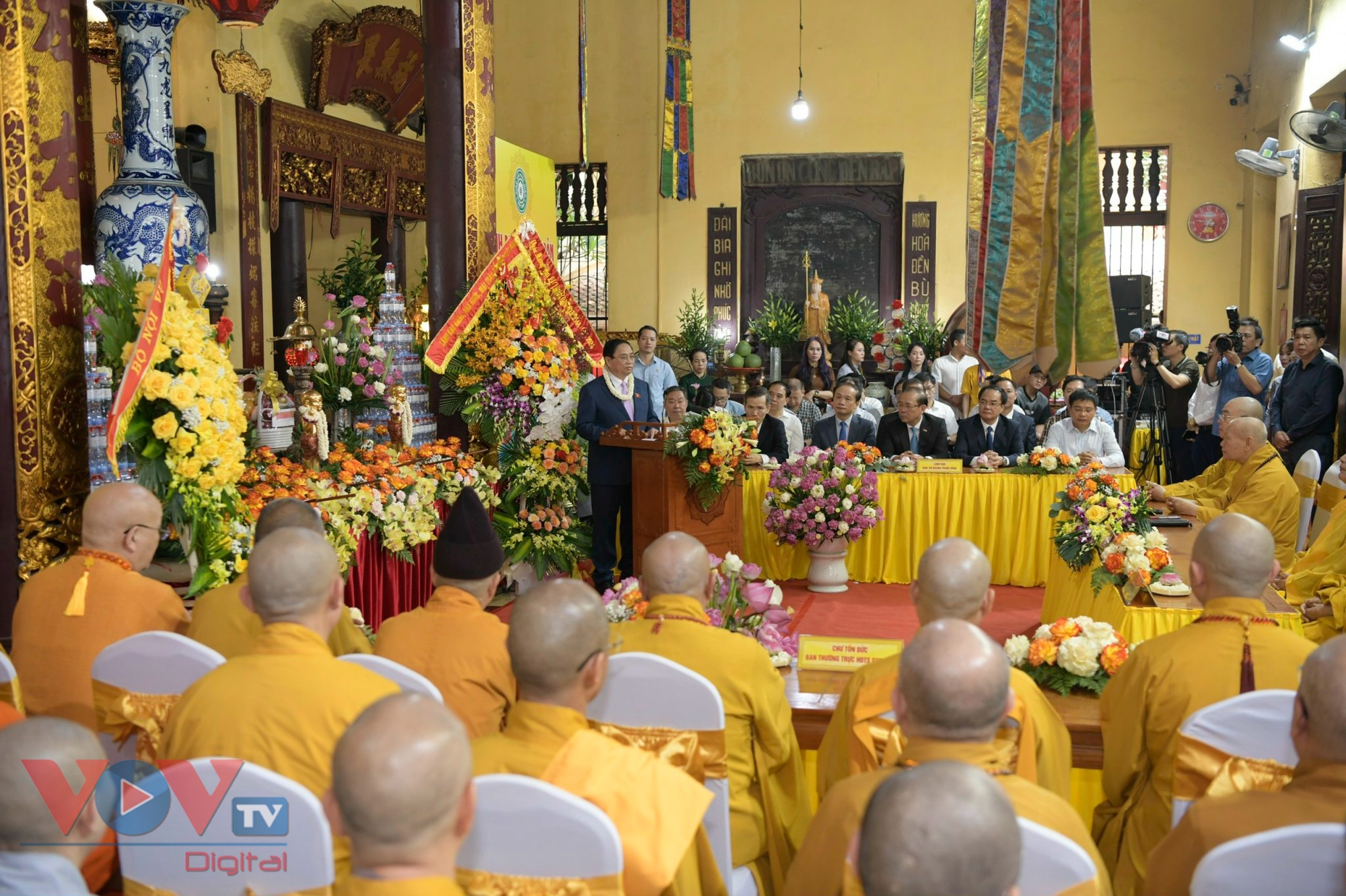Thủ tướng Phạm Minh Chính chúc mừng Đại lễ Phật đản Phật lịch 2568- Ảnh 4.