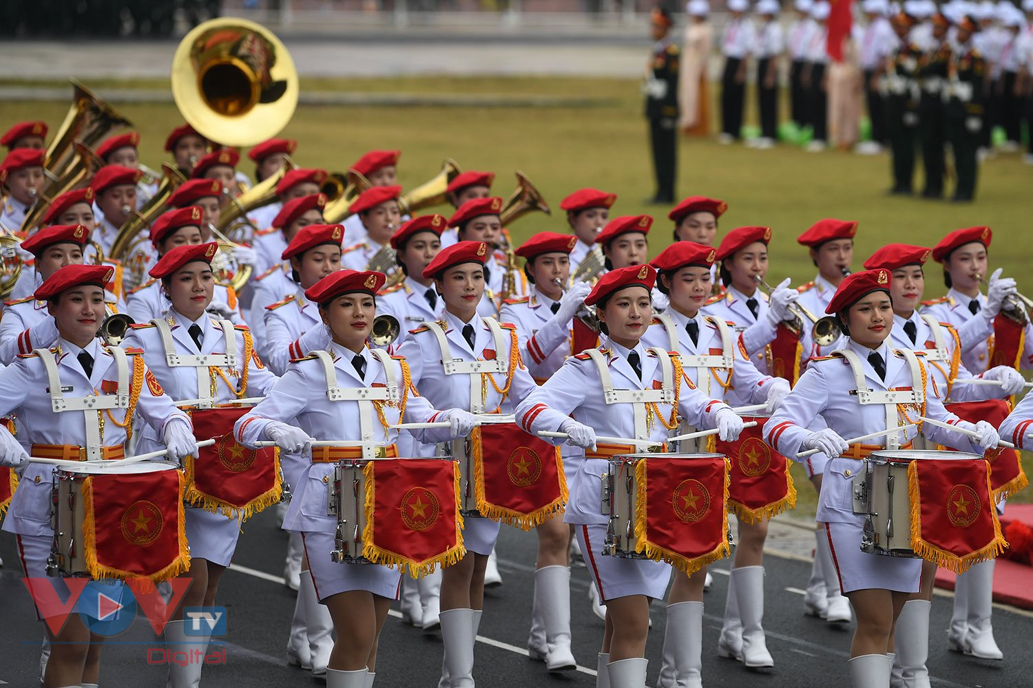 Chùm ảnh: Lễ diễu binh, diễu hành kỷ niệm 70 năm Chiến thắng Điện Biên Phủ- Ảnh 5.