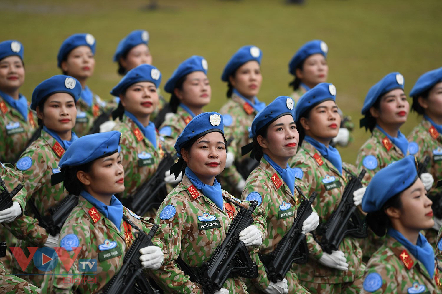 Chùm ảnh: Lễ diễu binh, diễu hành kỷ niệm 70 năm Chiến thắng Điện Biên Phủ- Ảnh 17.