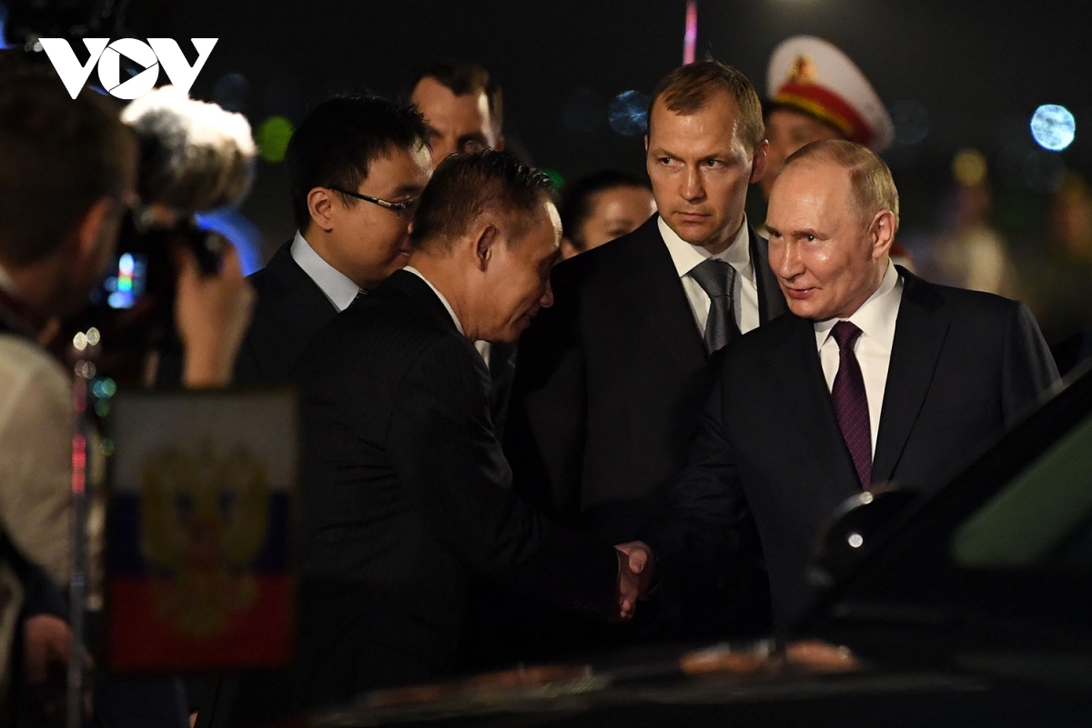 Toàn cảnh chuyến thăm Việt Nam của Tổng thống Nga Vladimir Putin- Ảnh 2.