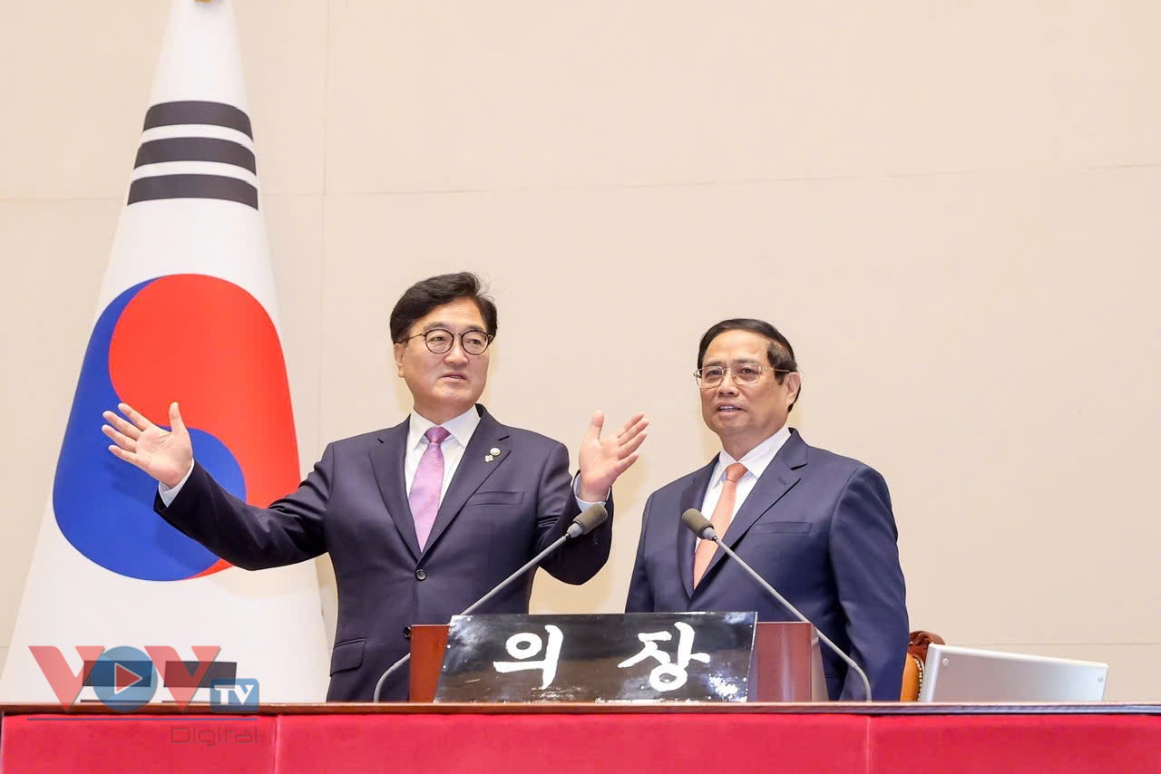 Thủ tướng Chính phủ Phạm Minh Chính hội kiến Chủ tịch Quốc hội Hàn Quốc Woo Won-sik- Ảnh 2.