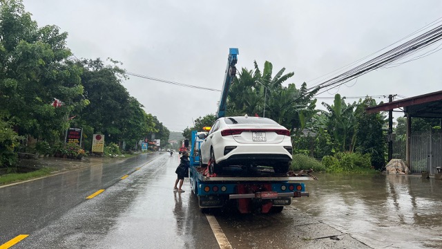 Đường ngập nước tại Phú Thọ ảnh hưởng đến đời sống nhân dân- Ảnh 2.