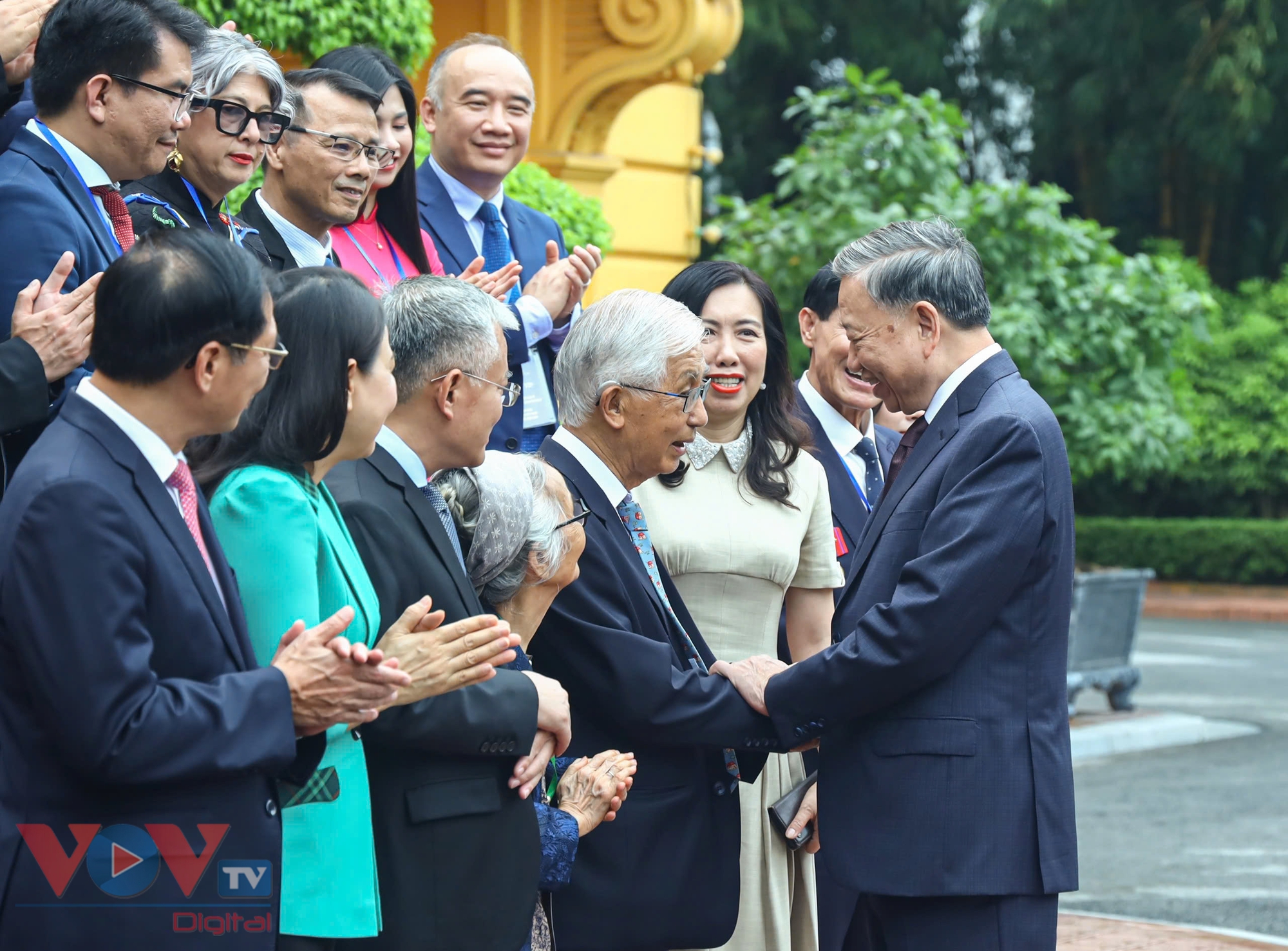 Tổng Bí thư, Chủ tịch nước Tô Lâm gặp mặt đoàn kiều bào tiêu biểu- Ảnh 1.