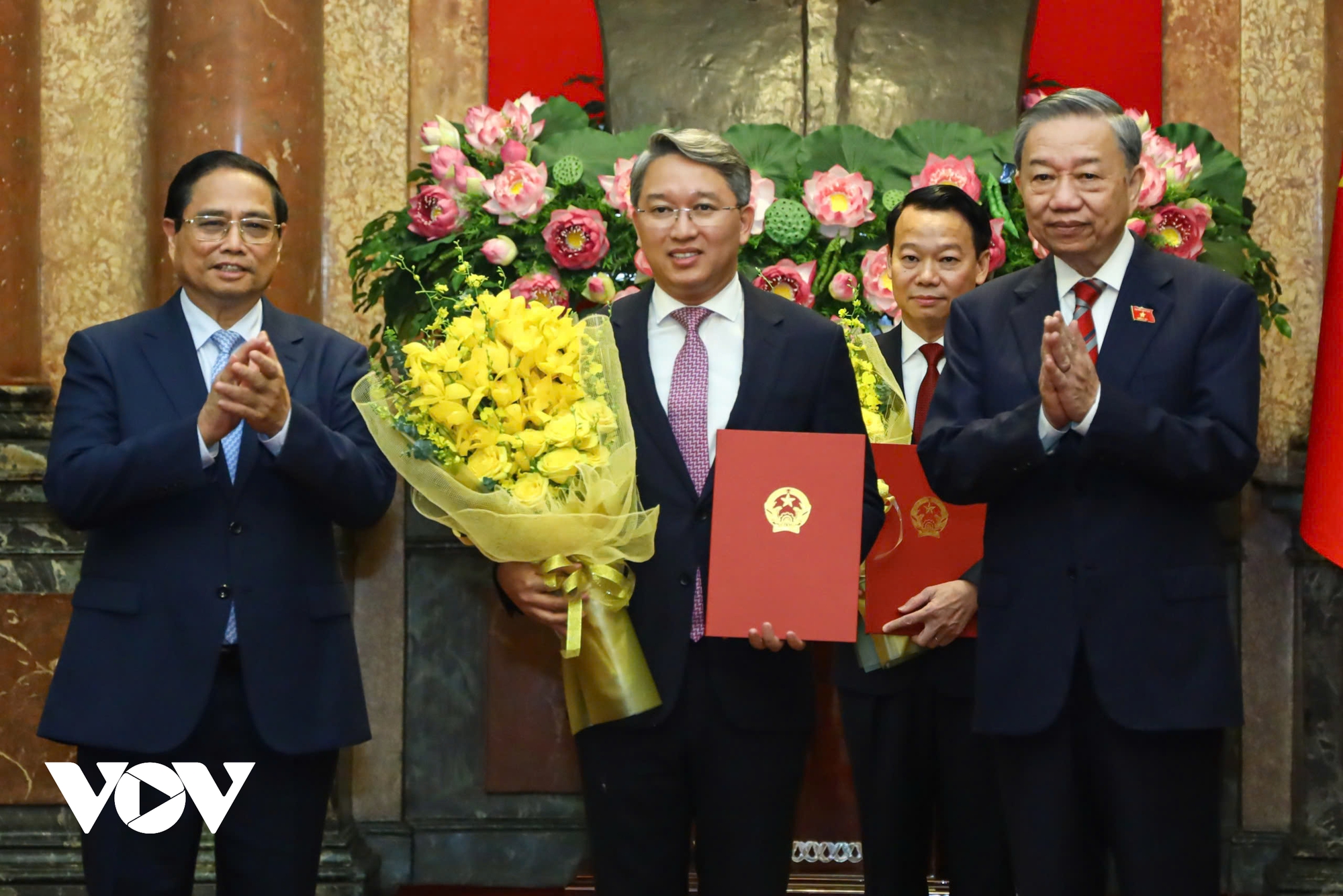 Tổng Bí thư, Chủ tịch nước Tô Lâm trao Quyết định bổ nhiệm Phó Thủ tướng và Bộ trưởng- Ảnh 6.