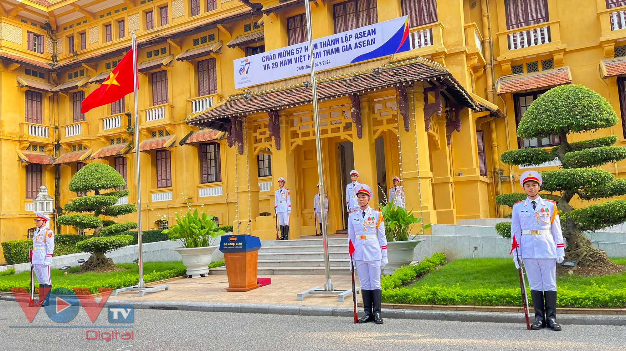 Lễ thượng cờ hàng năm - Thông lệ đáng tự hào của các quốc gia ASEAN- Ảnh 2.