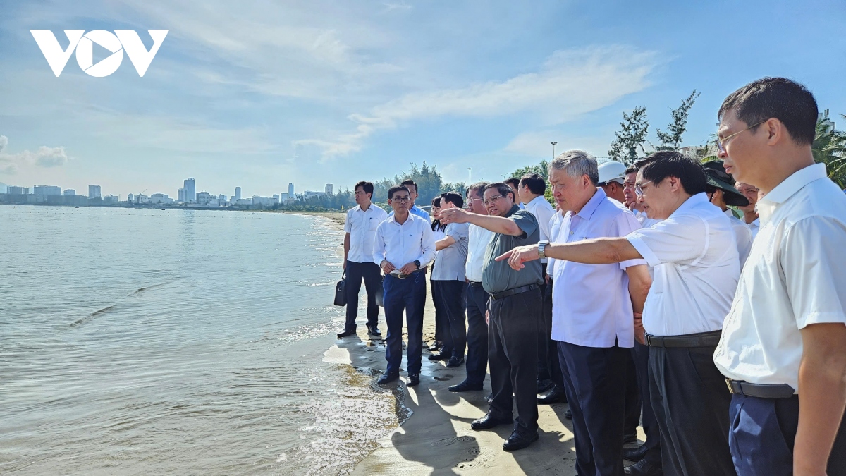 Thủ tướng kiểm tra, khảo sát một số dự án trọng điểm của thành phố Đà Nẵng- Ảnh 3.