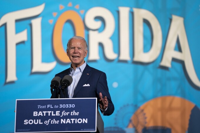 Trump - Biden 'so găng' ở Florida  - Ảnh 2.