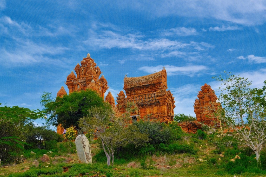 Hai địa điểm không thể bỏ qua khi ghé thăm Phan Rang - Tháp Chàm - Ảnh 5.