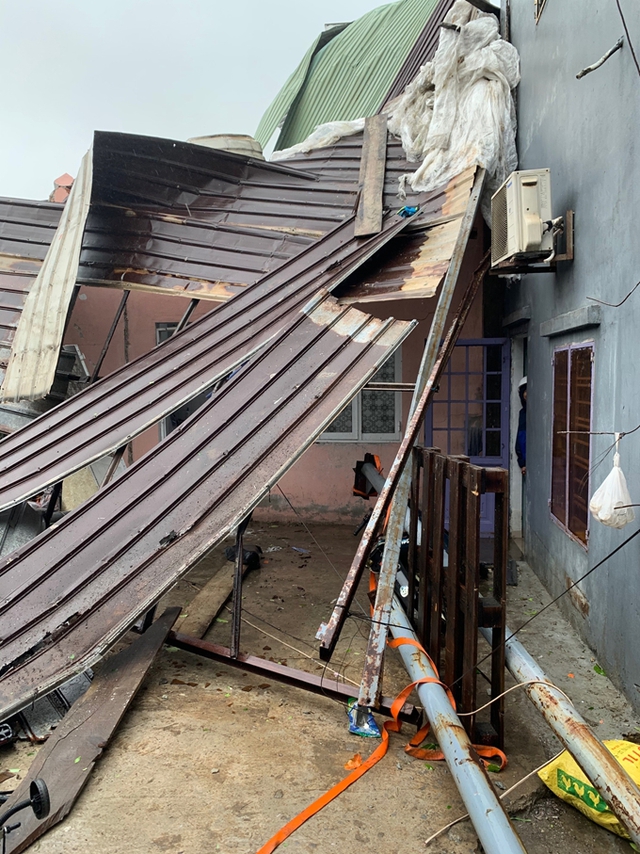 Nhiều thiệt hại do mưa bão tại Quảng Nam - Ảnh 1.