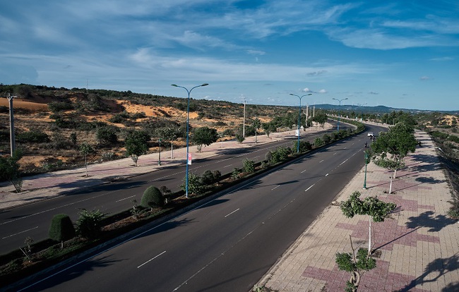 Cung đường Võ Nguyên Giáp - một trong những lộ trình của giải chạy Mui Ne Dunes Marathon 2020. Ảnh: BTC