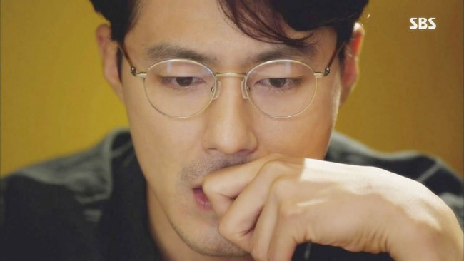 3 hình tượng nhà văn có “bệnh tâm thần” trên phim truyền hình Hàn Quốc - Ảnh 2.