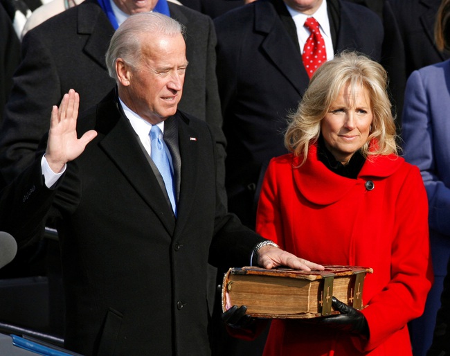Cuộc đời và sự nghiệp chính trị của ông Joe Biden - Ảnh 2.