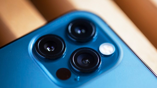 Camera góc rộng của iPhone 2021 sẽ được nâng cấp mạnh mẽ - Ảnh 1.