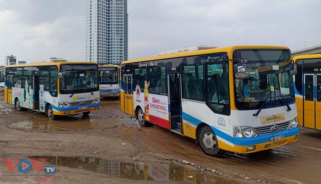 Hệ thống xe buýt bị ngưng việc ở Đà Nẵng do Công ty Quảng An vận hành