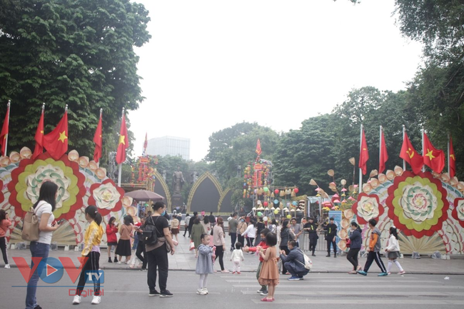 Lễ hội văn hóa dân gian 2020 thu hút đông đảo người dân Hà Nội dịp cuối tuần - Ảnh 2.