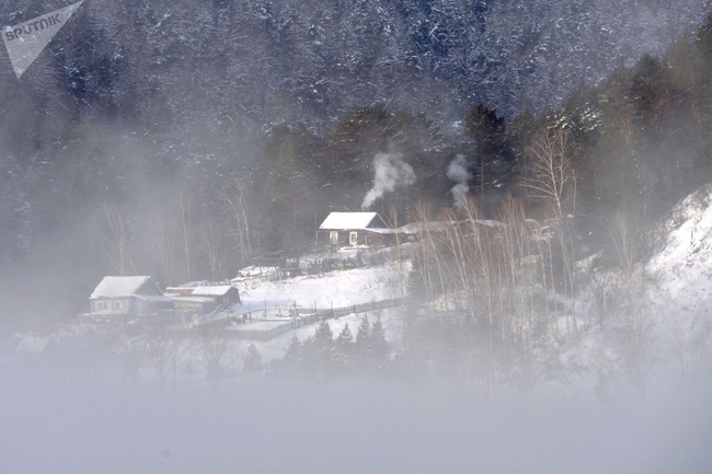 Băng tuyết trắng xóa bên sông Yenisei, Siberia, nước Nga - Ảnh 5.