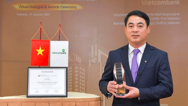 The Asian Banker bình chọn và trao tặng Vietcombank danh hiệu Ngân hàng được quản trị tốt nhất và Lãnh đạo xuất sắc trong ứng phó với đại dịch COVID-19 - Ảnh 1.