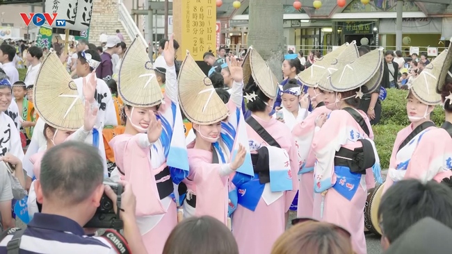 Những Nét Đẹp Vùng Kansai Nhật Bản: Vũ điệu Awa Odori - Ảnh 6.