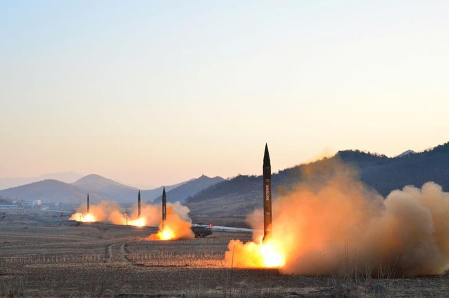 Mỹ lên án Triều Tiên phóng tên lửa đạn đạo - Ảnh 1.