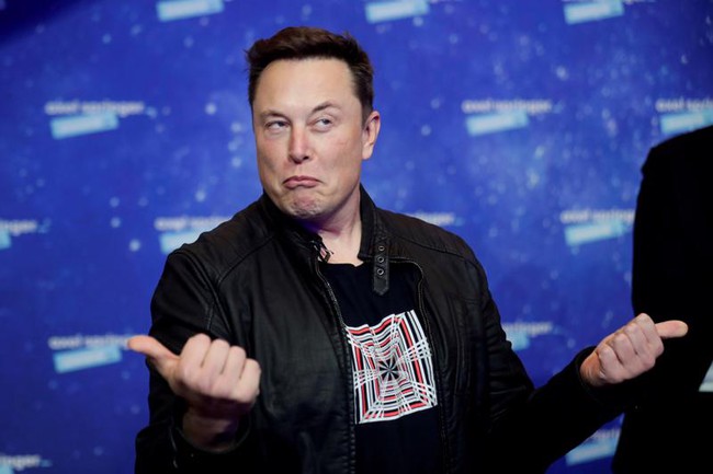 Elon Musk là người đầu tiên trên thế giới có tài sản vượt 300 tỷ USD - Ảnh 1.
