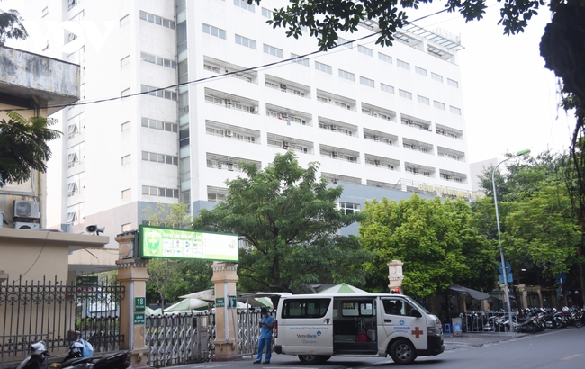 Các Bệnh viện trực thuộc Sở Y tế Hà Nội tiếp nhận bệnh nhân Bệnh viện Hữu Nghị Việt Đức - Ảnh 1.