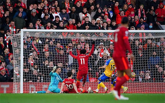 Kết quả Liverpool 4-0 Southampton: Đại thắng Southampton, Liverpool thay Man City xếp thứ 2 BXH - Ảnh 1.
