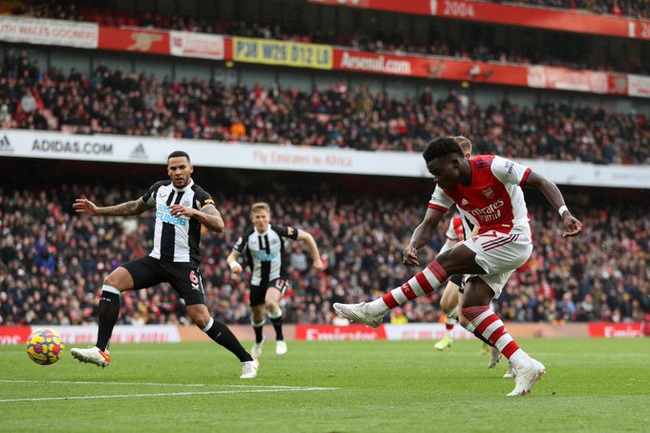 Kết quả Arsenal 2-0 Newcastle: Dìm 'Chích chòe' xuống đáy - Ảnh 2.
