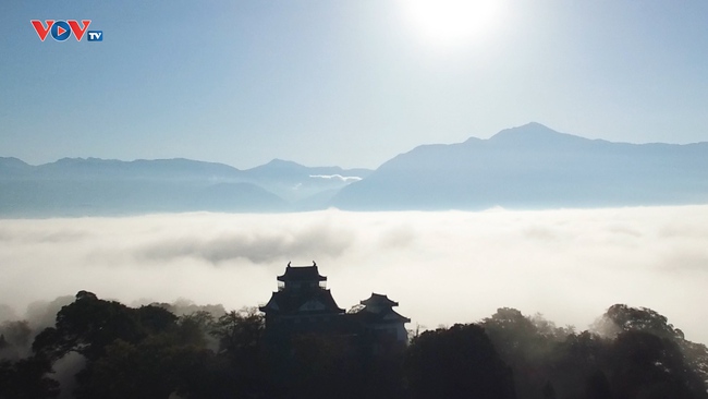 Những Nét Đẹp Vùng Kansai Nhật Bản: Lâu đài trên không Echizen Ono - Ảnh 6.