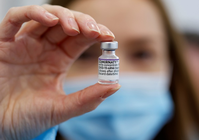 Gia hạn từ tháng 10, hôm nay Bộ Y tế mới thông tin đầy đủ về vaccine phòng COVID-19  - Ảnh 1.