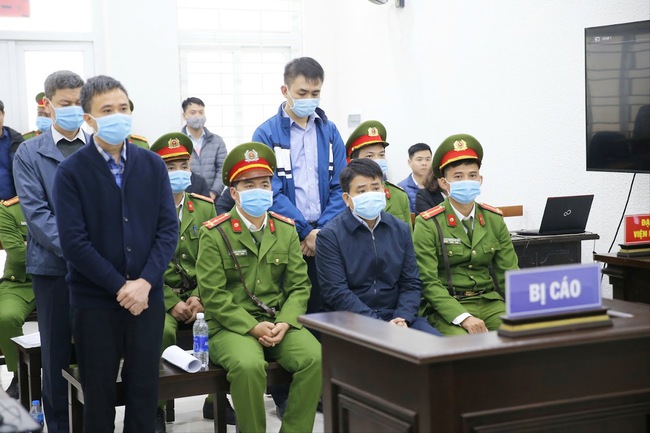 Hôm nay, xét xử Cựu Chủ tịch UBND TP. Hà Nội Nguyễn Đức Chung và đồng phạm - Ảnh 1.