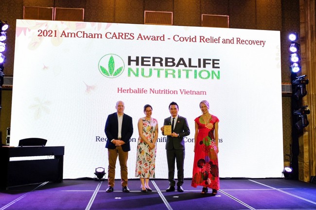 Herbalife Vietnam vinh dự nhận Giải thưởng Trách Nhiệm Xã Hội Doanh Nghiệp 2021 - Ảnh 2.