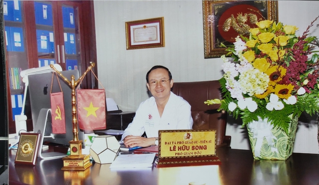 Người nhiễm biến thể Omicron đầu tiên tại Việt Nam chưa có triệu chứng - Ảnh 1.