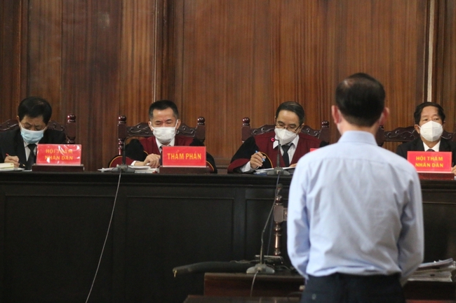 Vụ án SAGRI: Bị cáo Trần Vĩnh Tuyến thừa nhận sai phạm do chủ quan - Ảnh 3.
