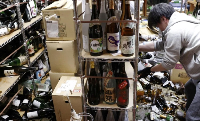 Động đất tại Nhật Bản: Ít nhất 80 người bị thương và gây mất điện cục bộ - Ảnh 2.