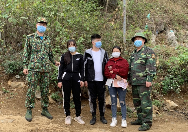 Lạng Sơn: Bắt giữ 3 người Trung Quốc nhập cảnh trái phép vào Việt Nam - Ảnh 1.