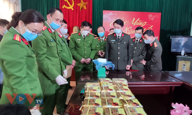 Hình ảnh lô hàng ma túy dạng đá 'khủng' bị triệt phá ở Lai Châu - Ảnh 16.