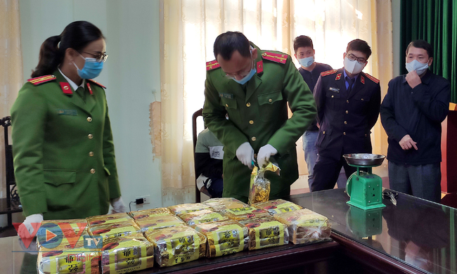 Hình ảnh lô hàng ma túy dạng đá 'khủng' bị triệt phá ở Lai Châu - Ảnh 5.