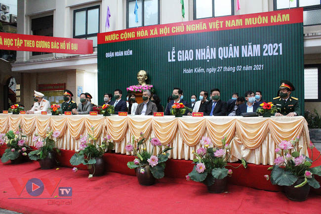 Hà Nội: Tân binh nô nức ngày hội tòng quân 2021 - Ảnh 1.
