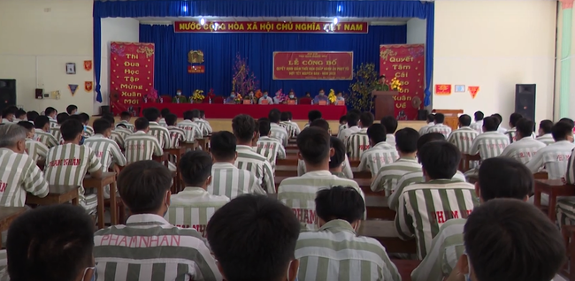 Trại giam Phước Hoà - Bộ Công an công bố quyết định giảm thời hạn chấp hành án phạt tù đợt Tết Nguyên đán 2021 - Ảnh 1.